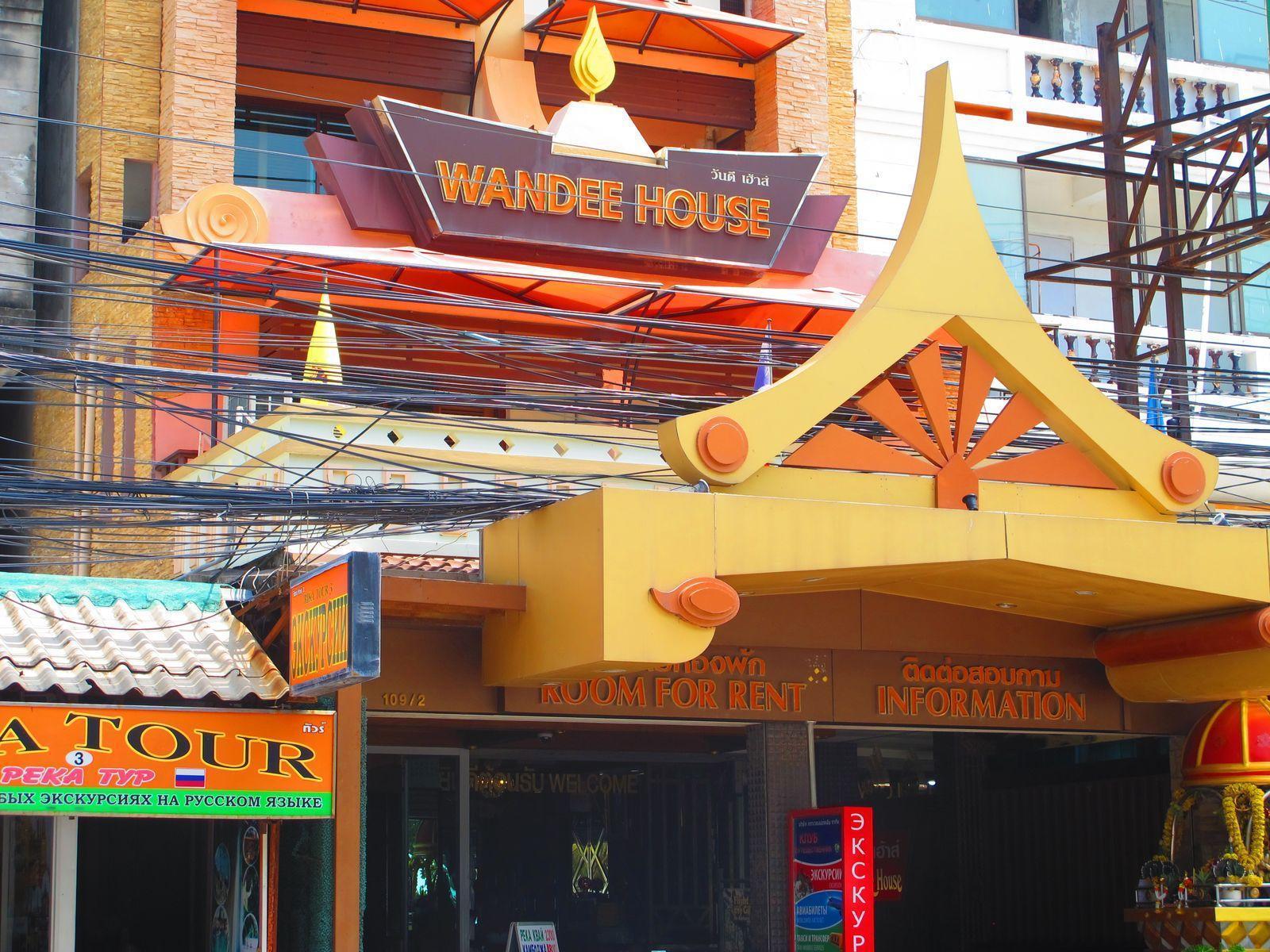 Wandee House Hotel
